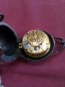 Antique skull watch (20)